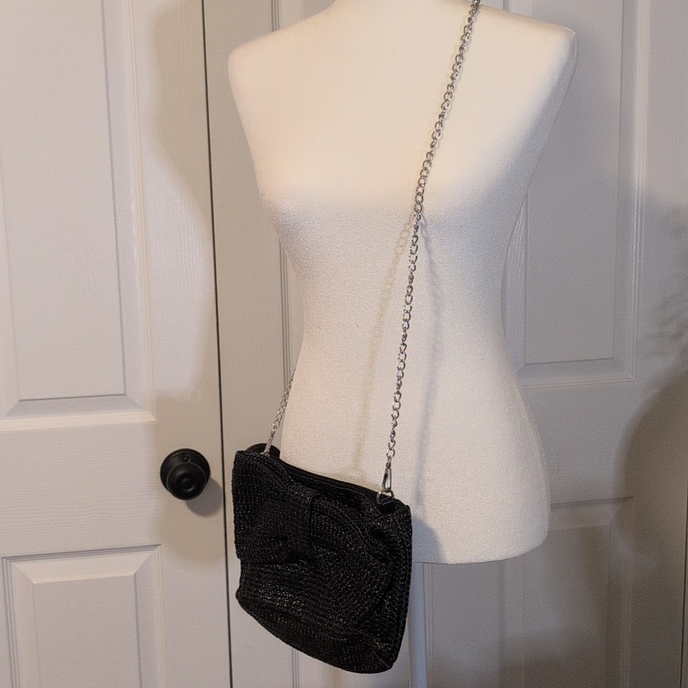Black Woven Crossbody Clutch with Accent Bow - Picture 7 of 8